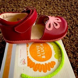 Adorable Livie & Luca size 12 Rumba red brand new in box